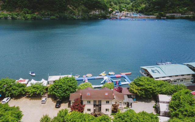 Gapyeong Lavitapensionglamping