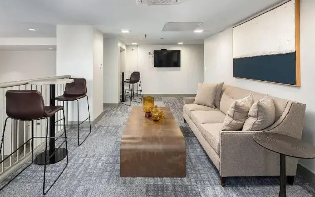 Birmingham Business District Apartments by Landing