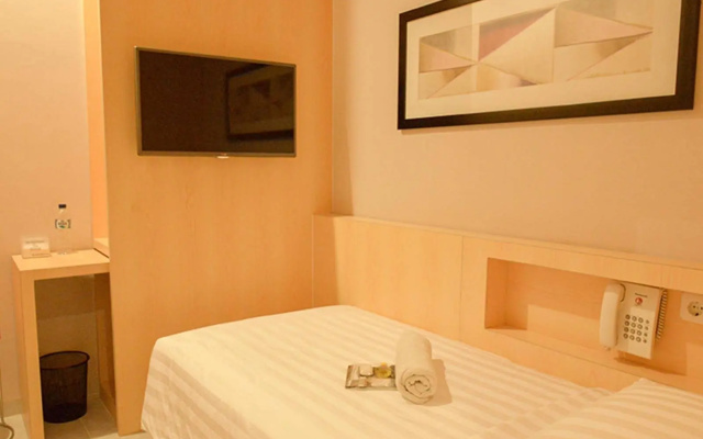 The Luxe Boutique Guest House – Guest Rooms – Balikpapan