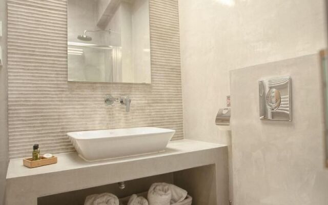 Oikia Guesthouse