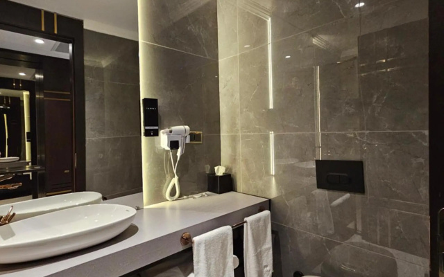 Asur Imperial Hotel