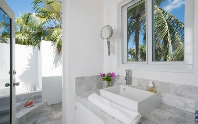 Seven Palms by Eleuthera Vacation Rentals