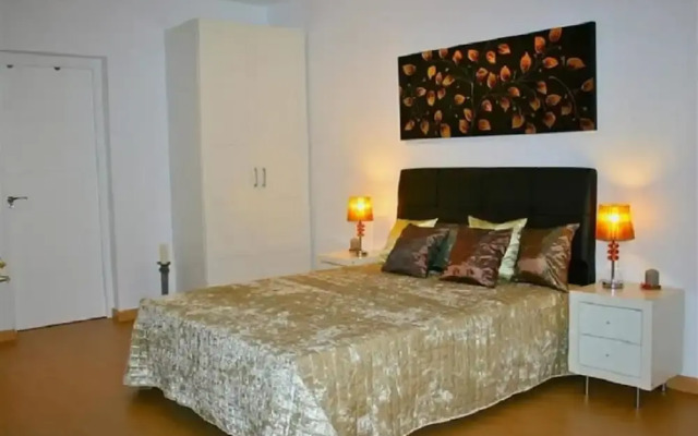 Brand New Villa Close To Beach