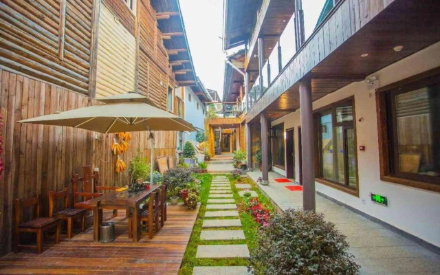 Muyun Courtyard