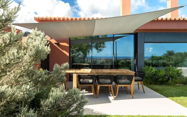 Mountain Guincho Villa by Lisbon-Coast