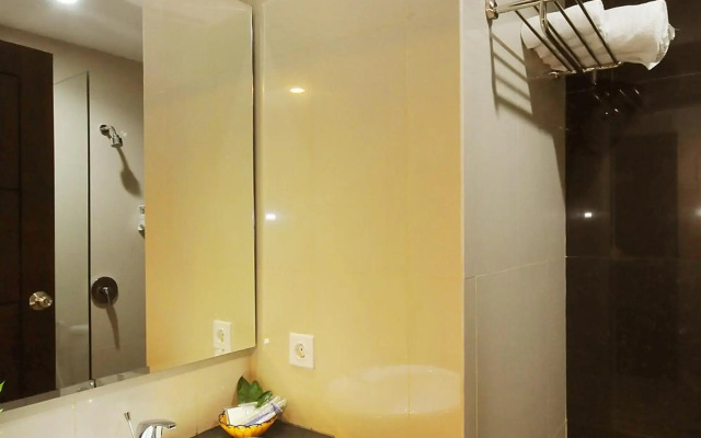 Pratama Hotel and Convention