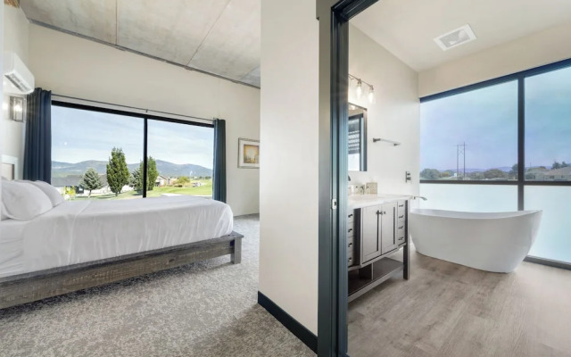 The Suites at Prairie Falls