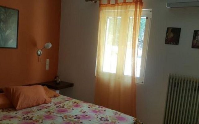 Villa in Crete Near Aquaworld Aquarium