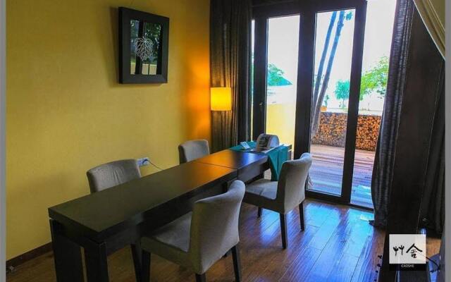 Lugu Lake Caoshe Vacation Inn