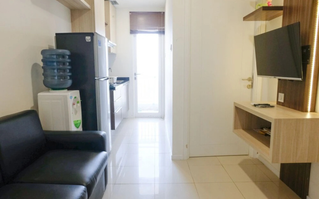 Strategic And Comfortable 1Br Apartment At Parahyangan Residence