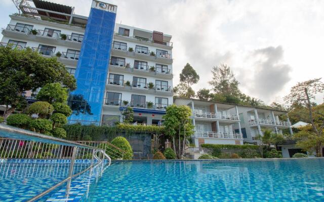 Tom Hill Boutique Resort & Spa