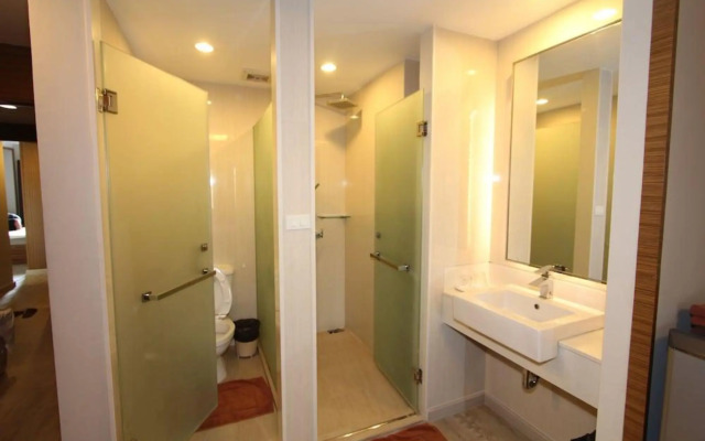 Honey Lodge