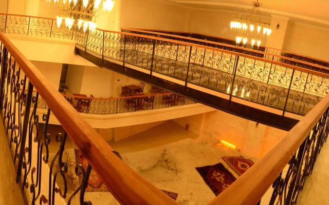Safa Royal Museum Hotel
