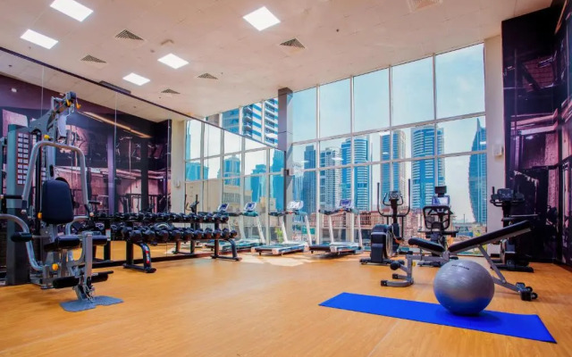 Royal Regency Suites Dubai Marina Hotel