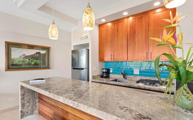 Upgraded Luxury Studio With Ocean Views