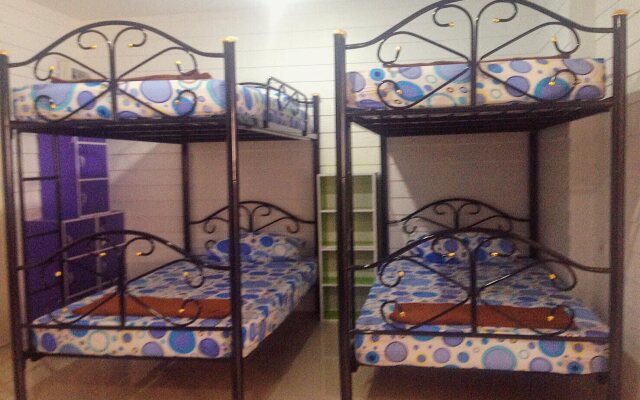Pop Art Hostel Chinatown