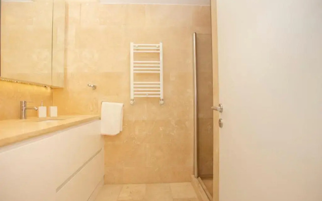 Divan Residence & Basin Express Gunesli