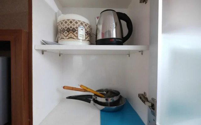 Compact Studio Saladin Mansion Apartment