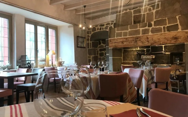 Hotel Restaurant Du Plomb du Cantal