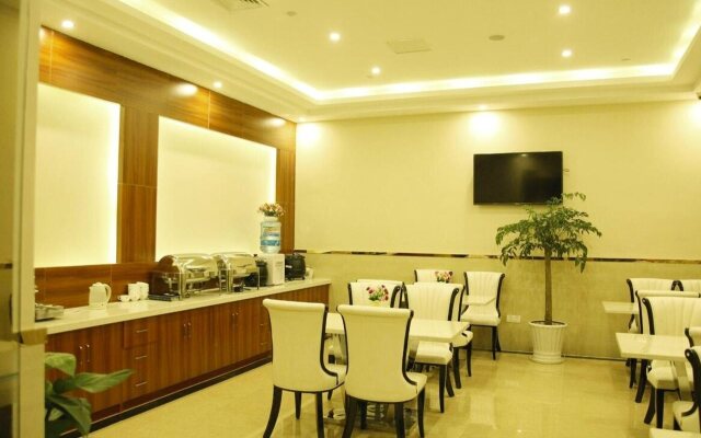 GreenTree Inn Hefei East Wangjiang Road CTCE Express Hotel