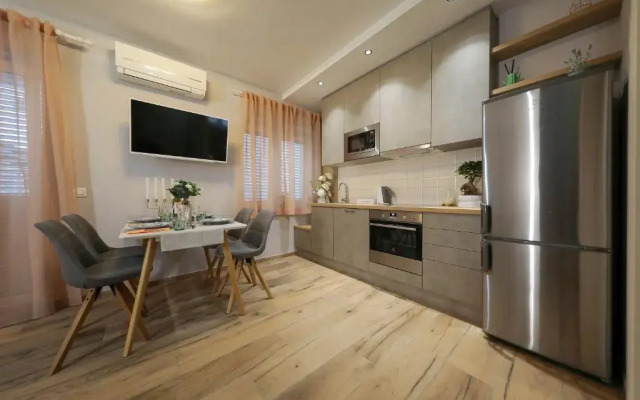 Aldo Apartments Center