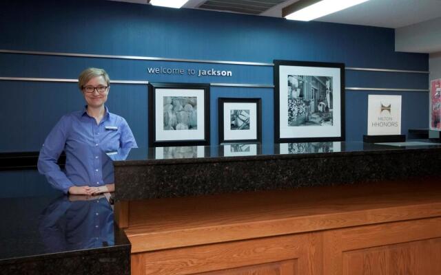 Countryside Inn and Suites