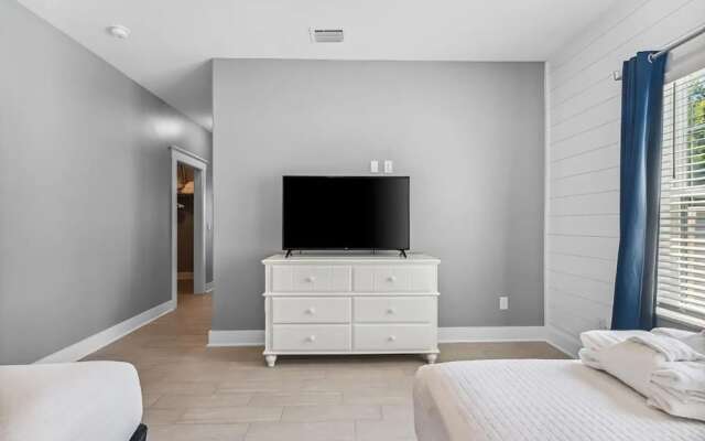 White Sands Beach Retreat, Panama City Beach