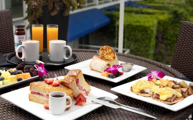 Hotel Indigo San Diego Del Mar by IHG