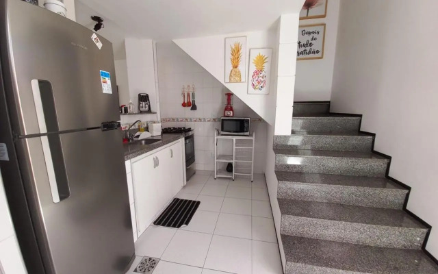 Casa condomínio 2 suítes