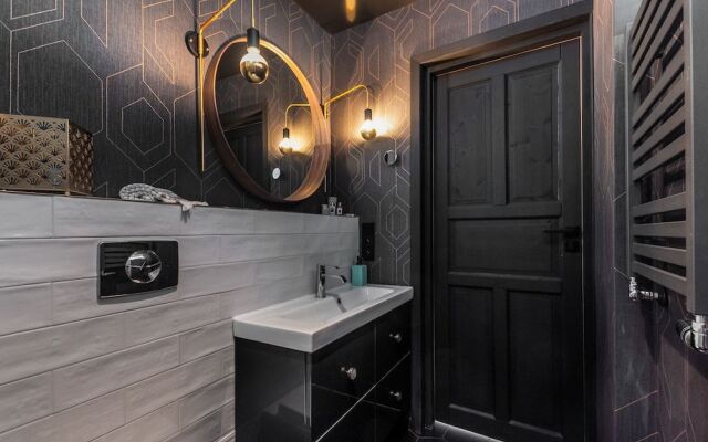 Little Home Monte Carlo 2