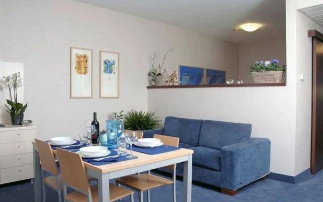 Cristoforo Colombo Apartments