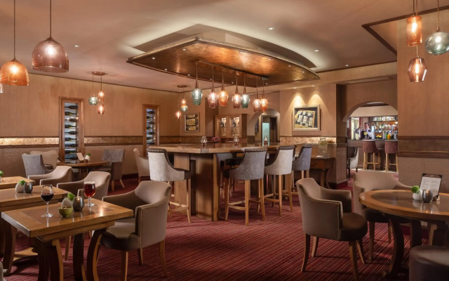 Fairlawns Hotel and Spa