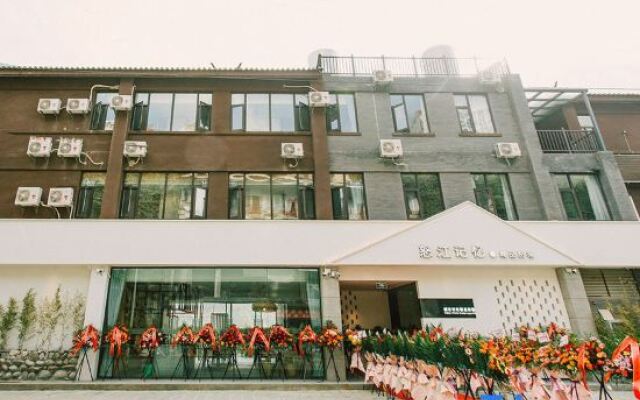 Nujiang Memory Riverview Hotel