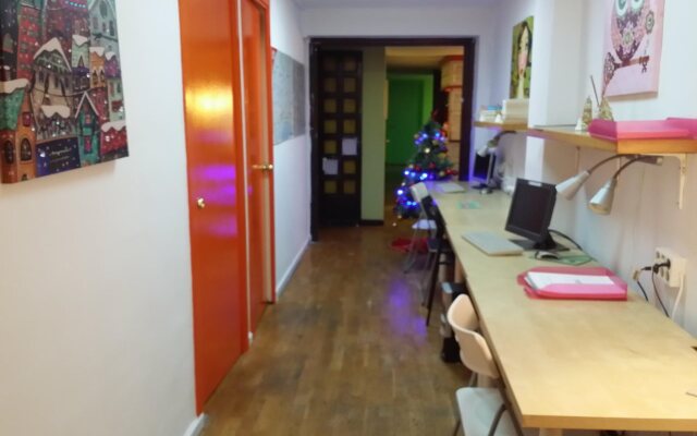 San Marius Muntaner  Hostel