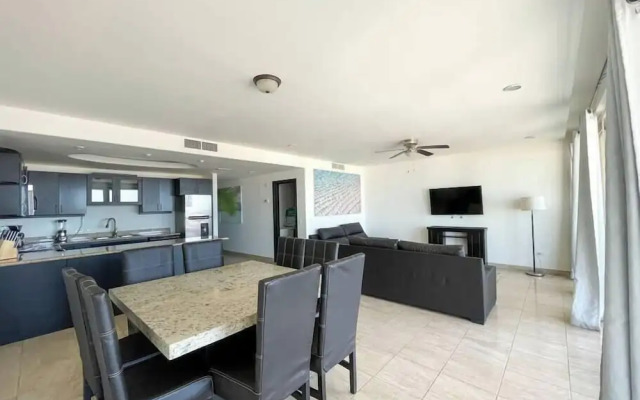 Amazing Location Close to it all Great Price