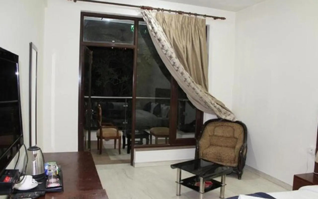 Lime Tree Hotel Sushant Lok Gurgaon