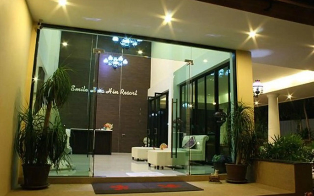 Smile Hua-Hin Resort
