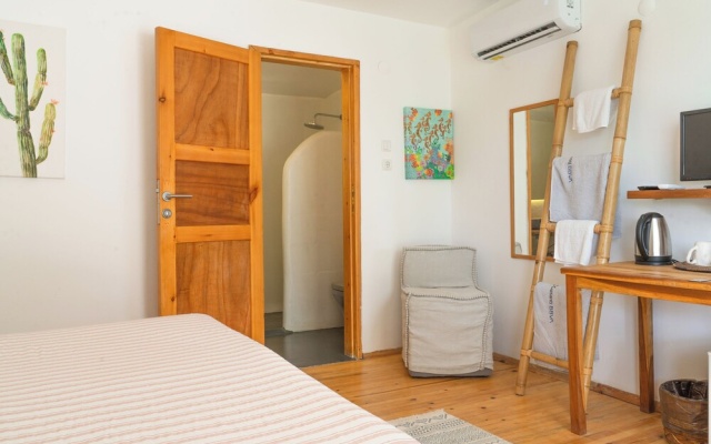 lilium rooms
