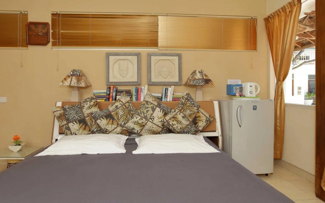 Villa Agung Beach Inn