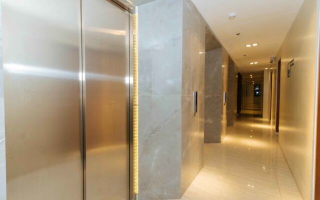 RedDoorz Premium near UST Hospital