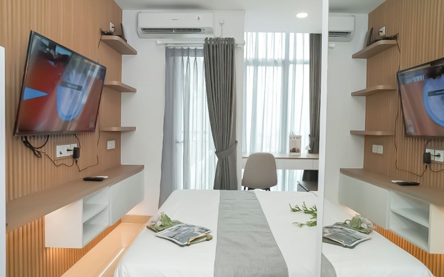 Japandi Style Studio Apartment At B Residence Grogol – Guest Rooms – Jakarta