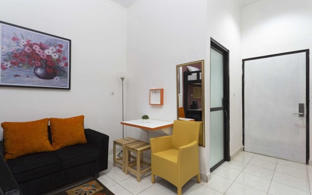 RedDoorz near University of Indonesia