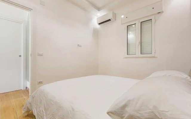 4147 Villa Daversa by Barbarhouse