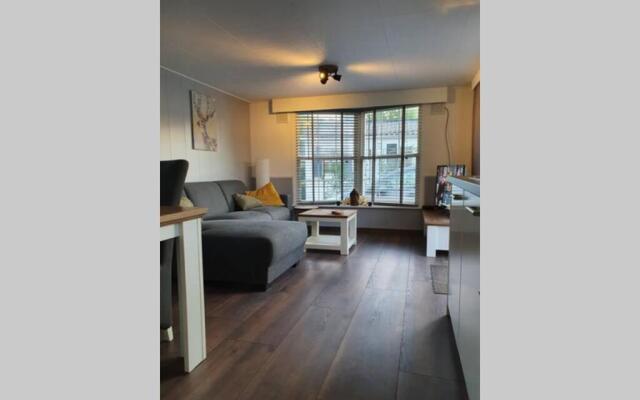 Vazonics Valkenbosch 76