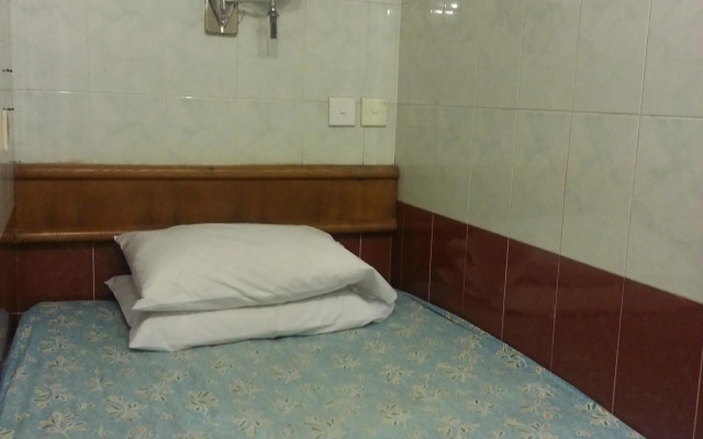 Kowloon New Hostel