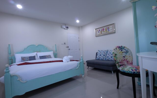 Privacy Residence Lopburi