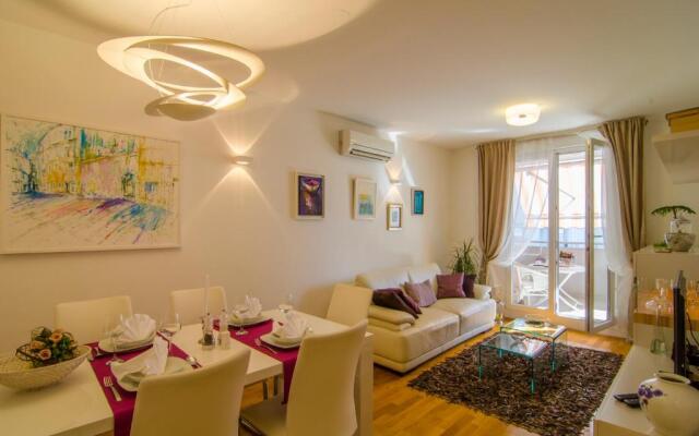Harmony Apartment