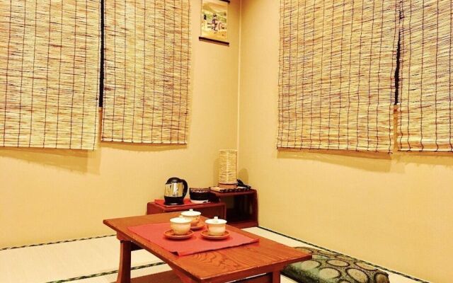 Maruya Kamogawa Terrace