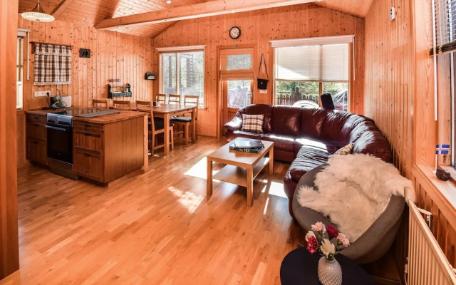 Cottage O12