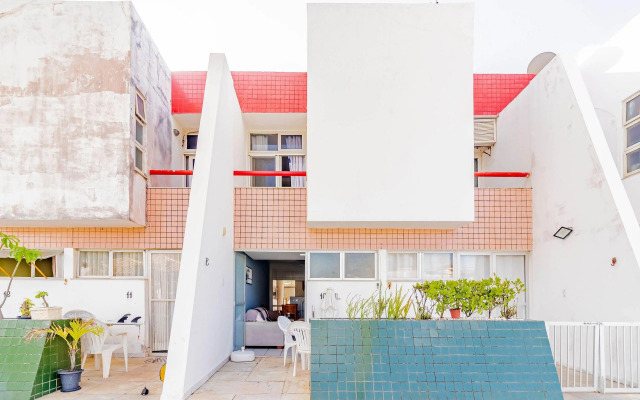 PFL03 Apto 3 Quartos a 200m da Praia